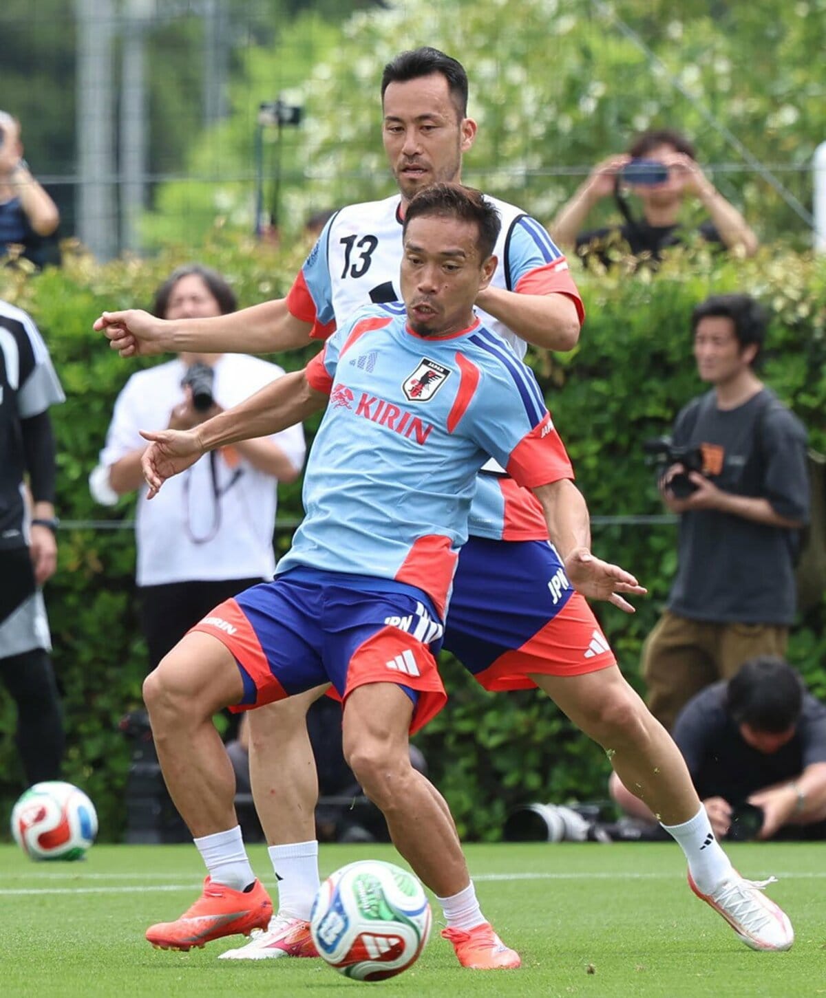 日本代表】大ベテラン・長友佑都の〝真の役割〟 前園真聖氏が指摘する