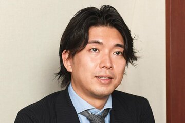 宮崎謙介氏