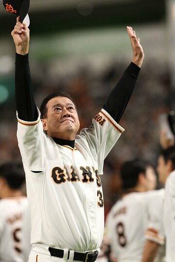  ３年契約を結んだ原監督には裏ノルマが？(東スポWeb)