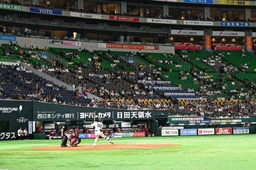 空席が目立つみずほペイペイドーム