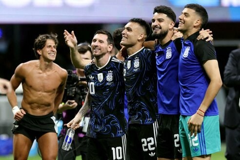 北中米W杯】アルゼンチン決勝進出 メッシ2アシスト、イングランドと