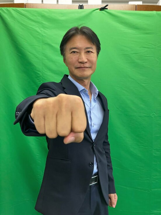 日本維新の会からの出馬にあたり、決意を語った南原竜樹氏