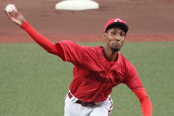 試合はつくった広島・アドゥワ誠だが…