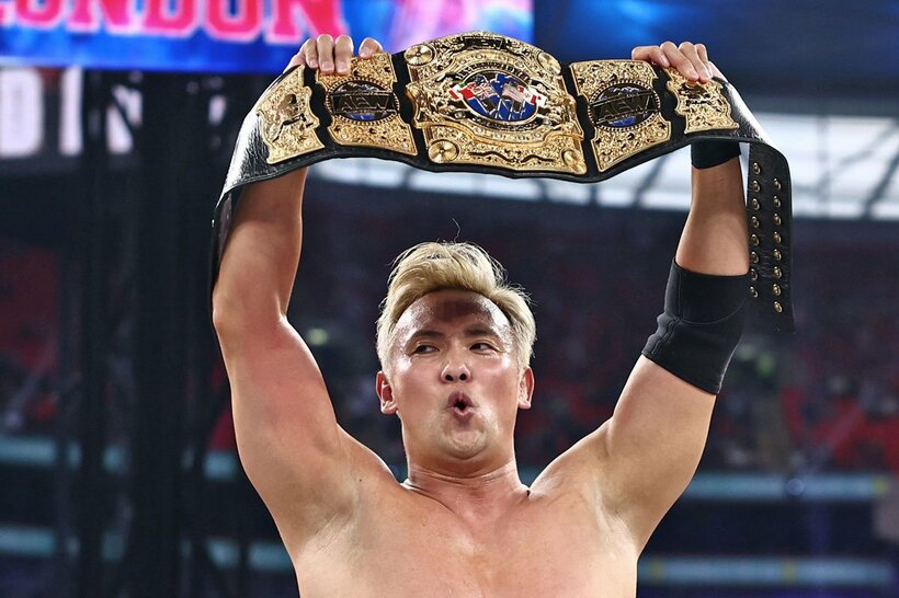 オカダ・カズチカ（©All Elite Wrestling）