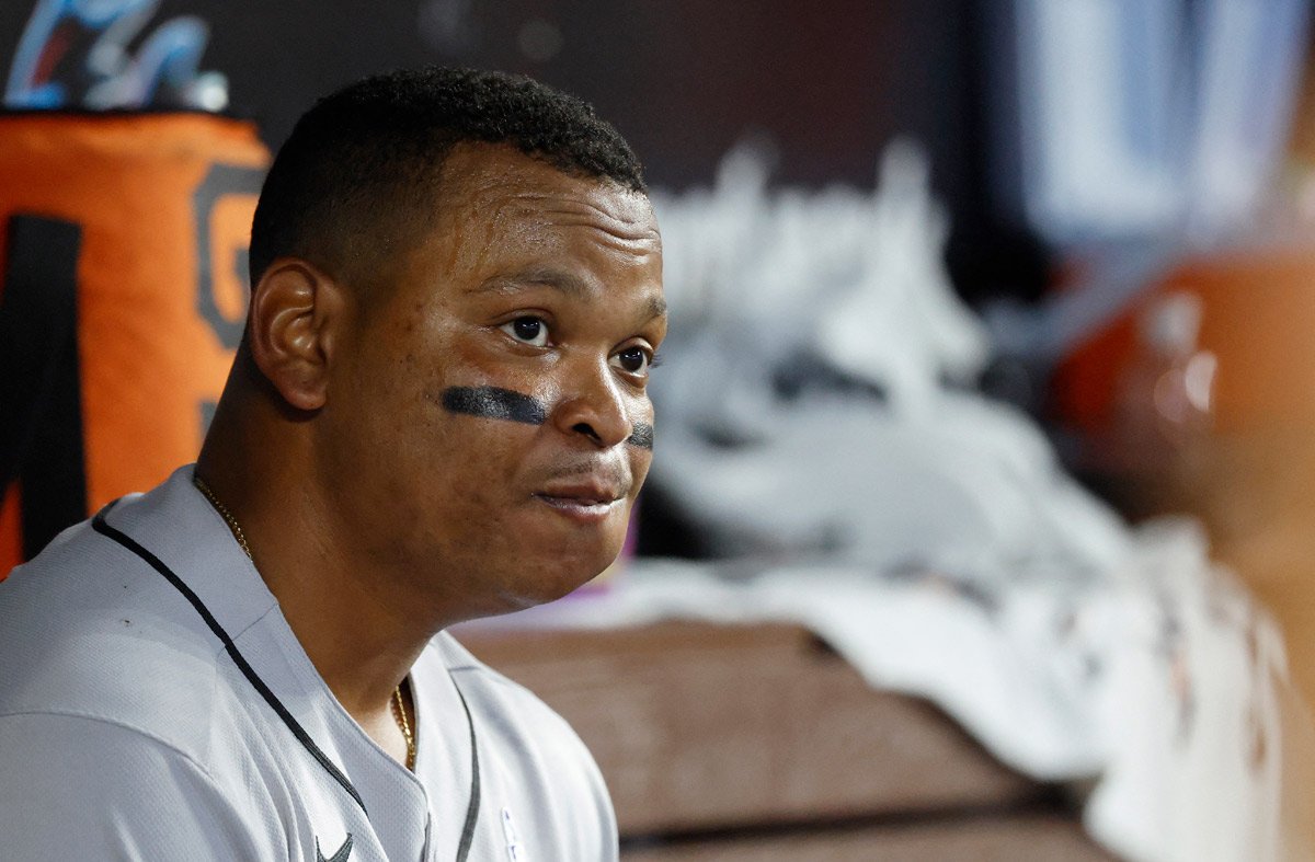 写真：【MLB】前代未聞の〝代走拒否〟 ジャイアンツ選手が交代選手