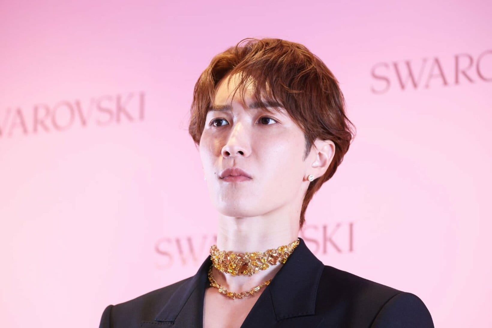 ユニセックスな雰囲気の渡辺翔太