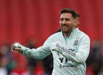  カネを生む男・メッシ（ロイター）