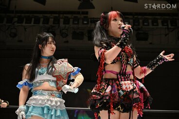玖麗さやか(左）は伊藤麻希との前哨戦に勝利したが…