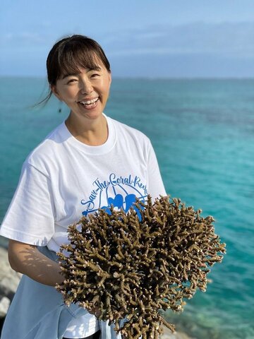  クラウドファンディングを呼び掛けている田中律子