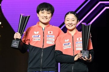 きょうだい優勝した張本智和（左）と張本美和