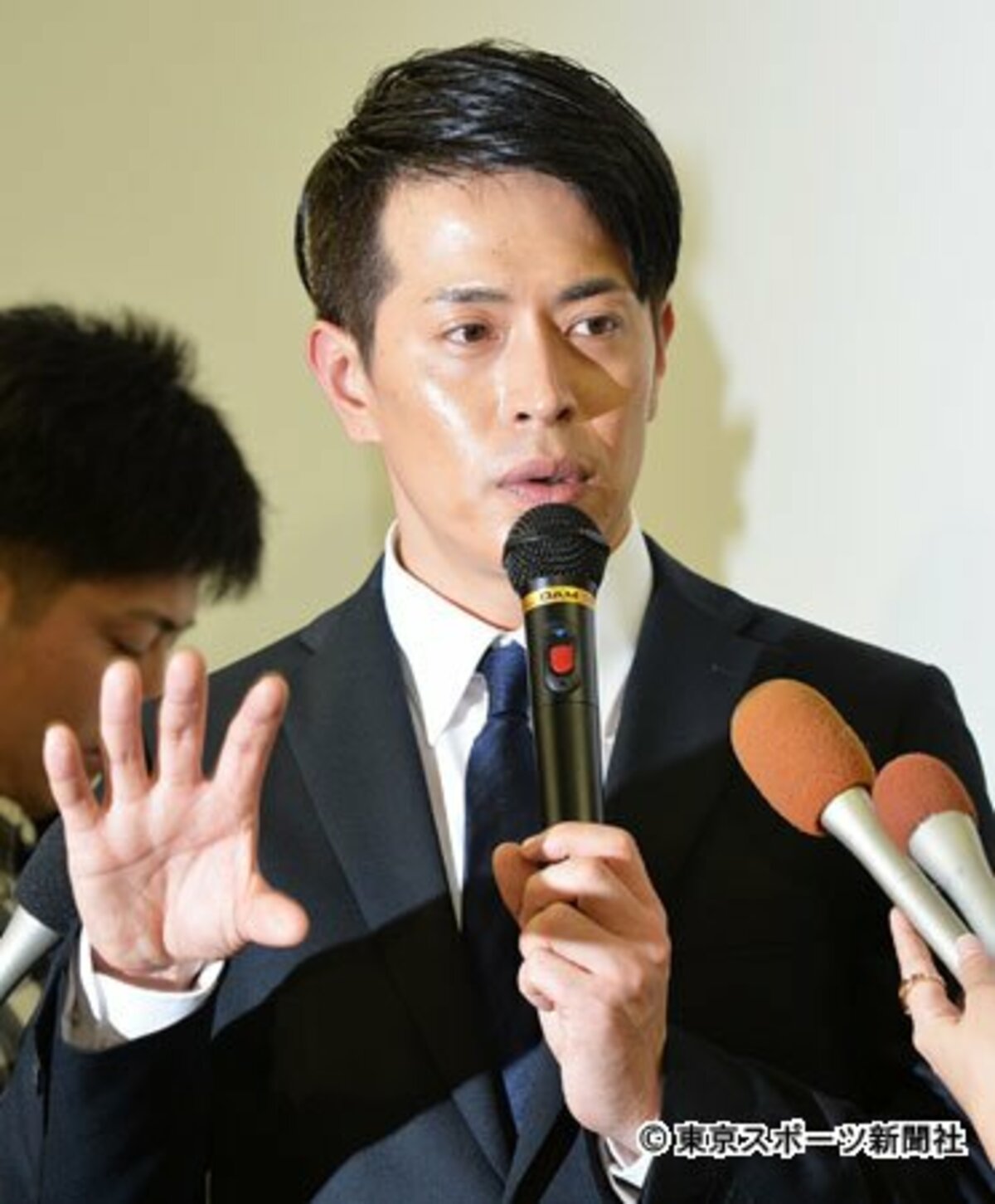 純烈 不祥事