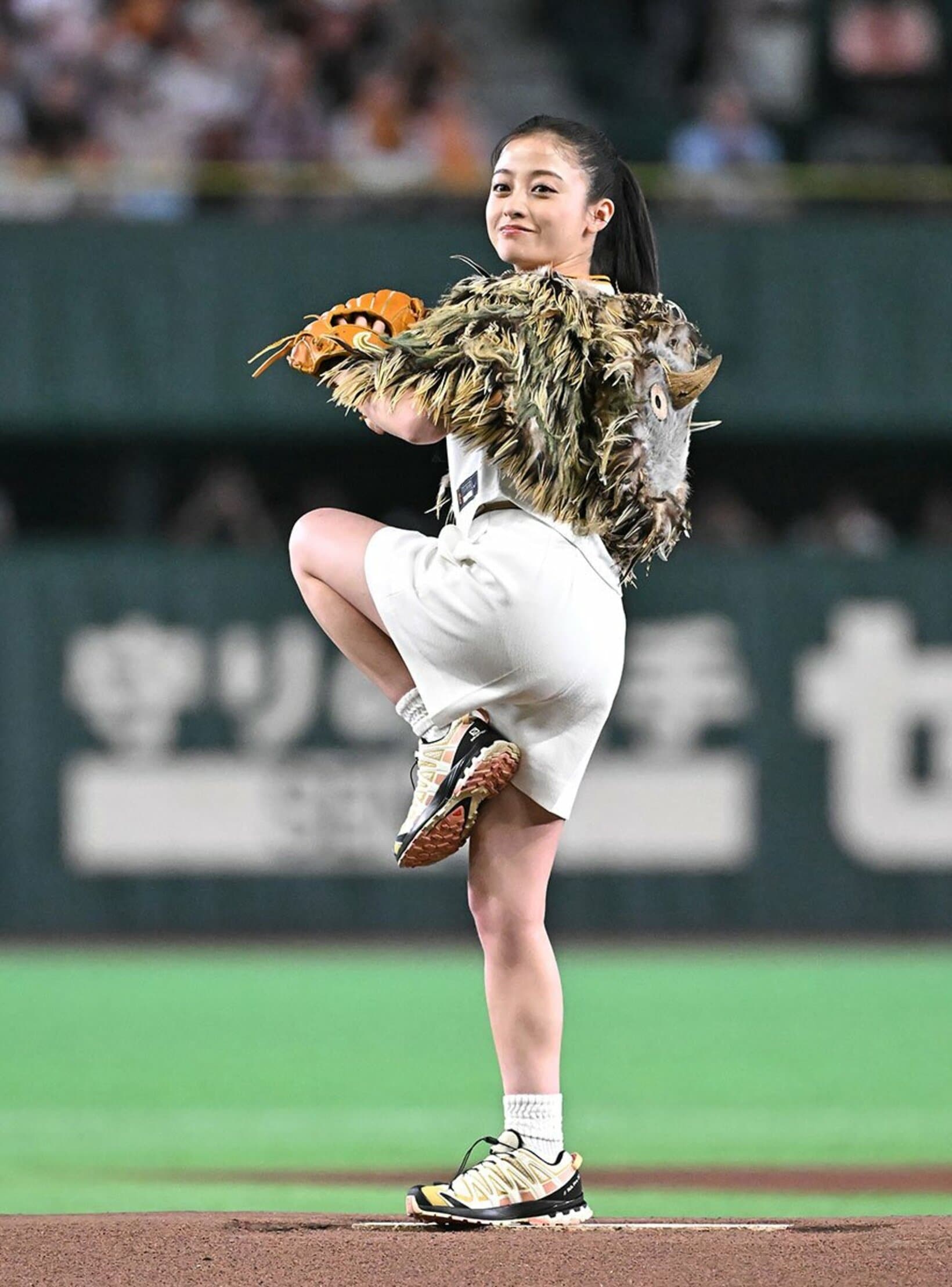始球式に登場した橋本環奈