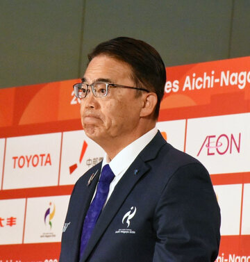 会見に出席した大村秀章知事