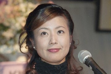 菊間千乃氏