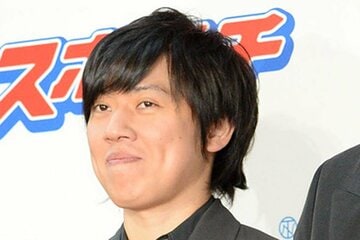暴露した桑原彰