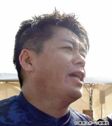 堀江氏