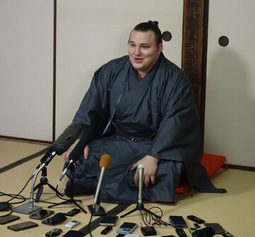 安青錦は優勝一夜明け会見でさらなる進化を予告した