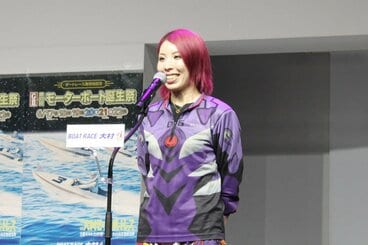 オープニングセレモニーに登場した高田ひかる