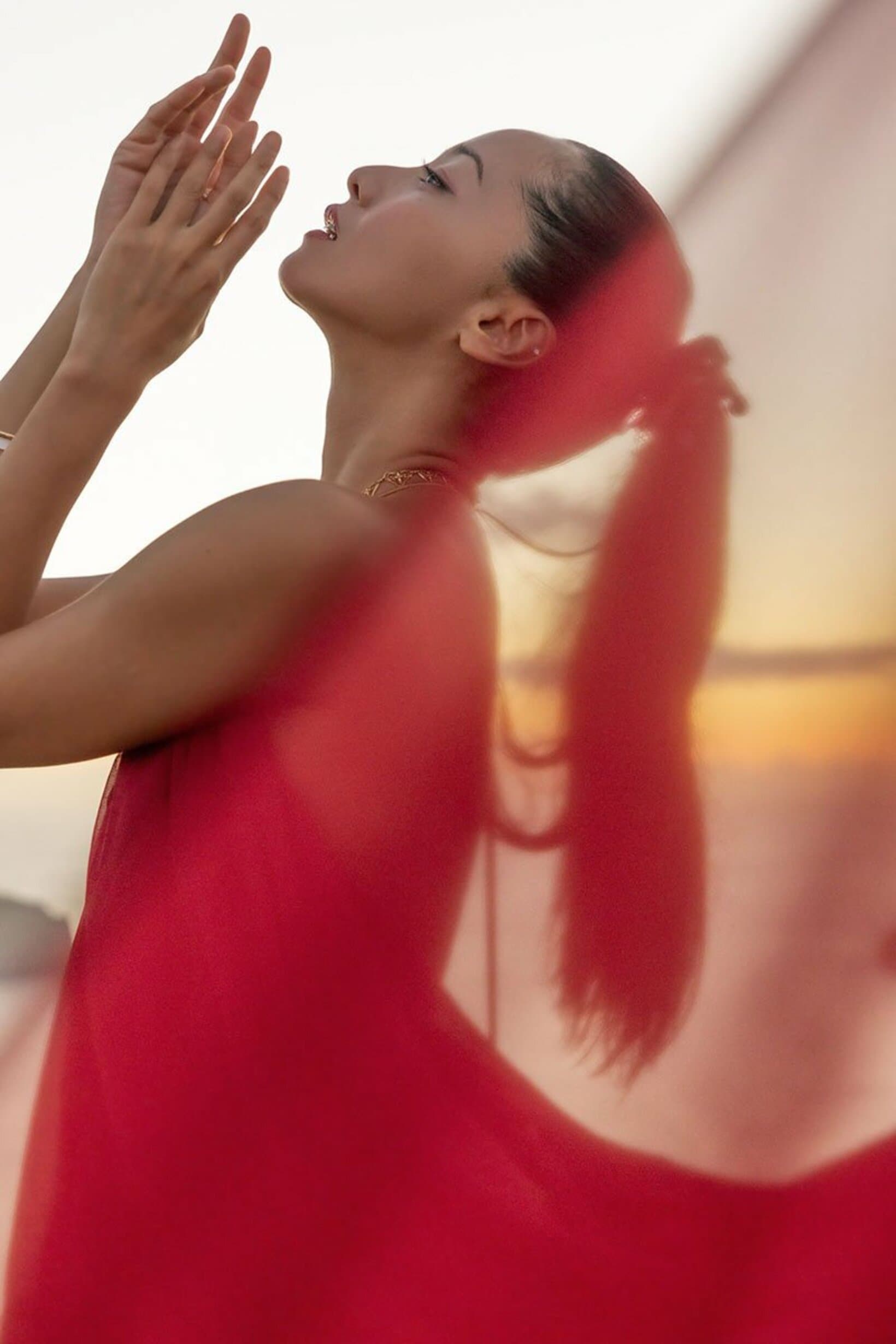 沢尻エリカ写真集「ＤＡＹ ＯＦＦ」から