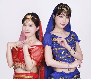 斉藤真木子（左）と末永みゆ