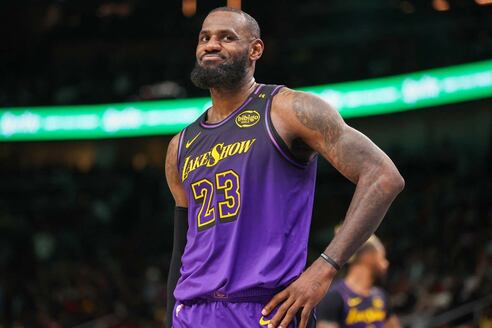 NBA】レブロン・ジェームズ移籍先にペリカンズとウォリアーズ浮上