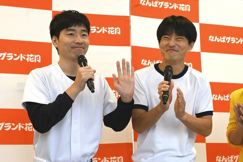 ジャルジャルの後藤淳平（左）と 福徳秀介