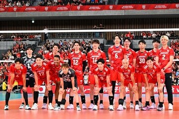バレーボール男子日本代表の集合写真
