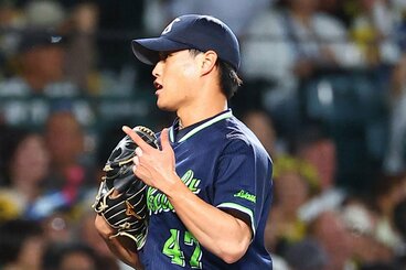 高橋奎二