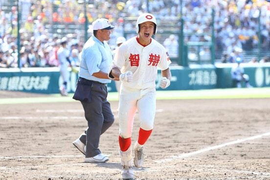 3点本塁打を放った楠本