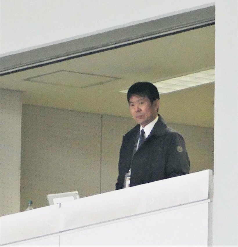 Ｊ１福岡―名古屋戦を視察した日本代表の森保一監督