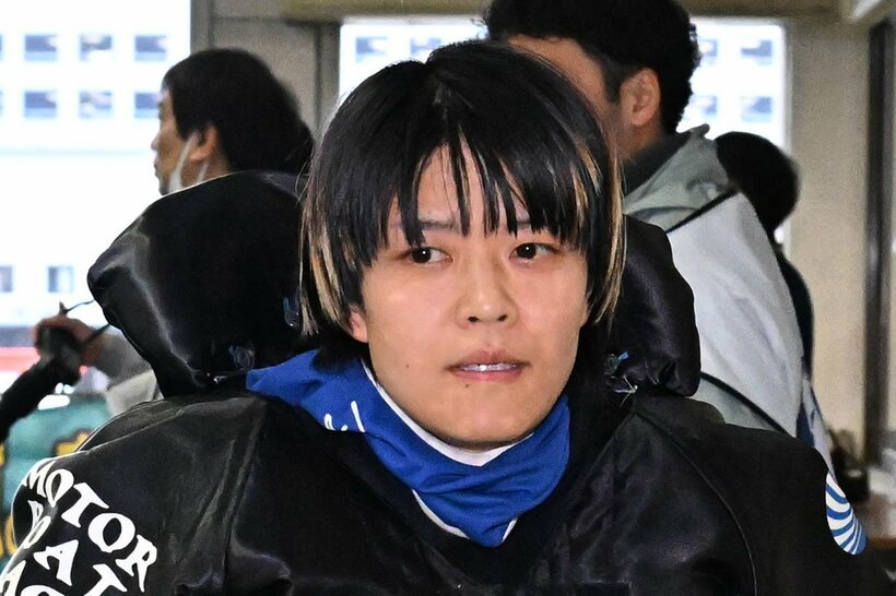遠藤エミ