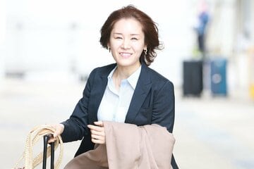 笑顔で丸亀入りした前田紗希
