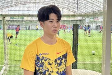 イベント後の取材に応じた多田修平