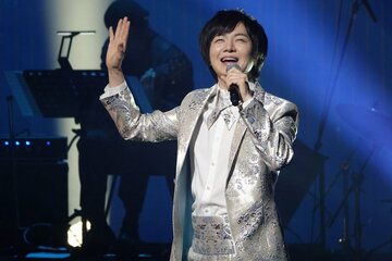 大阪・新歌舞伎座でコンサートを行った竹島宏