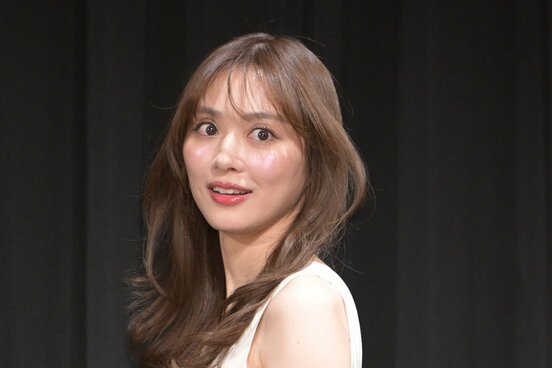 内田理央
