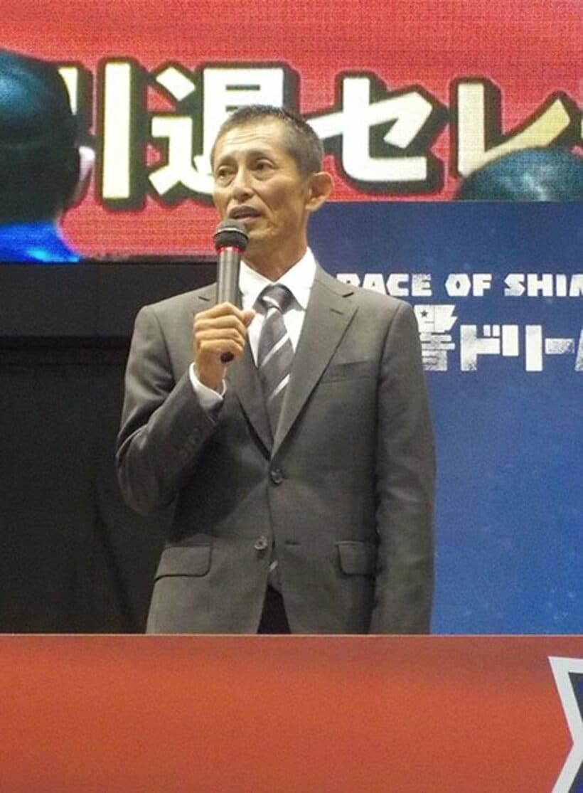  下関ボートで引退セレモニーを行った今村さん