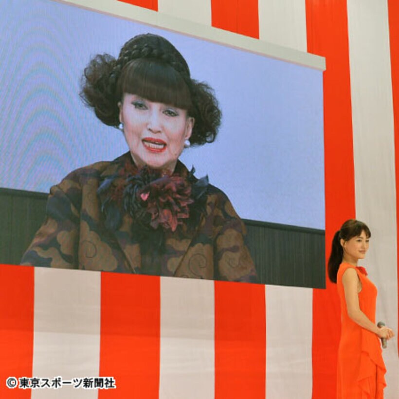 黒柳はＶＴＲで「それ（本番）まで元気でいようと思います」とコメント