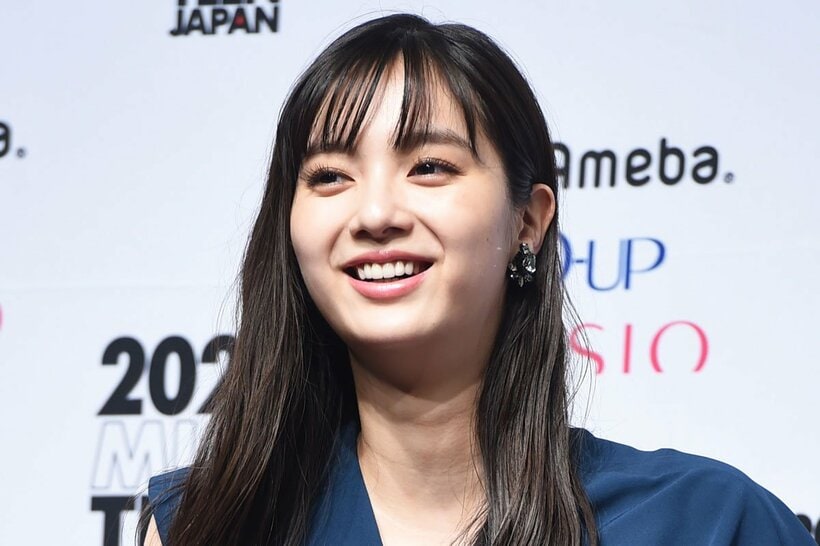 新川優愛
