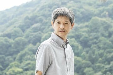 連続テレビ小説「おむすび」で腕利きの靴職人・渡辺孝雄を演じる緒形直人