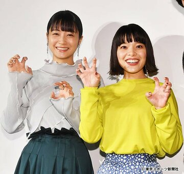  恋愛観を語った深川麻衣（左）と岸井ゆきの