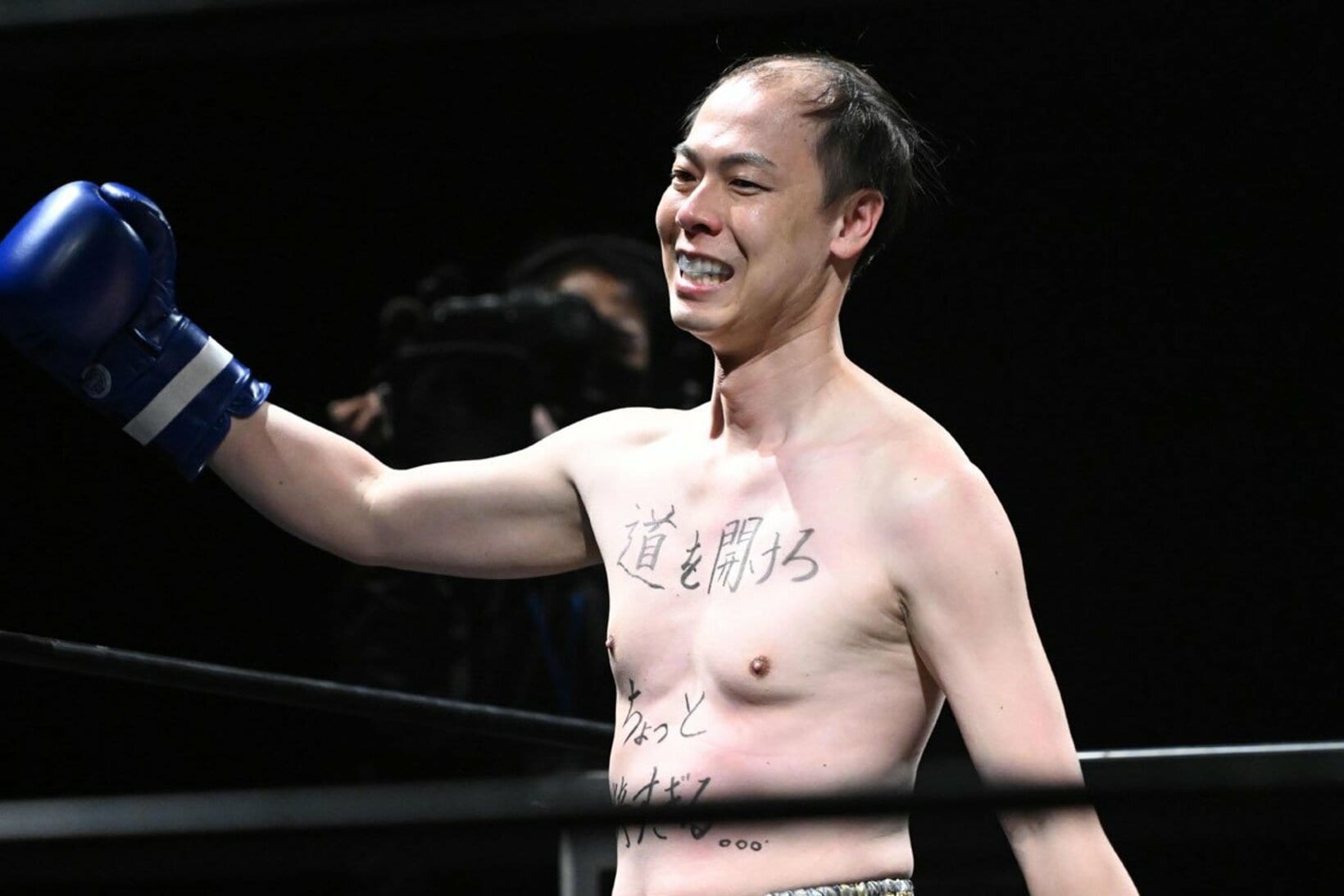 カツラを外して格闘技に挑戦した竹之内教博氏
