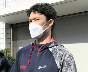 ナゴヤ球場で自主トレを行う福谷浩司