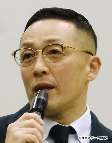  スマイリーキクチ