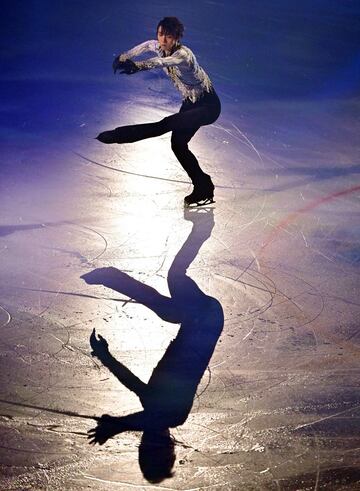 影までも美しい！これが羽生結弦だ（撮影：久保彰久）