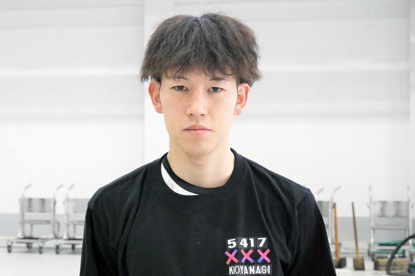 師匠の末永和也との共闘を目指す小柳勝希