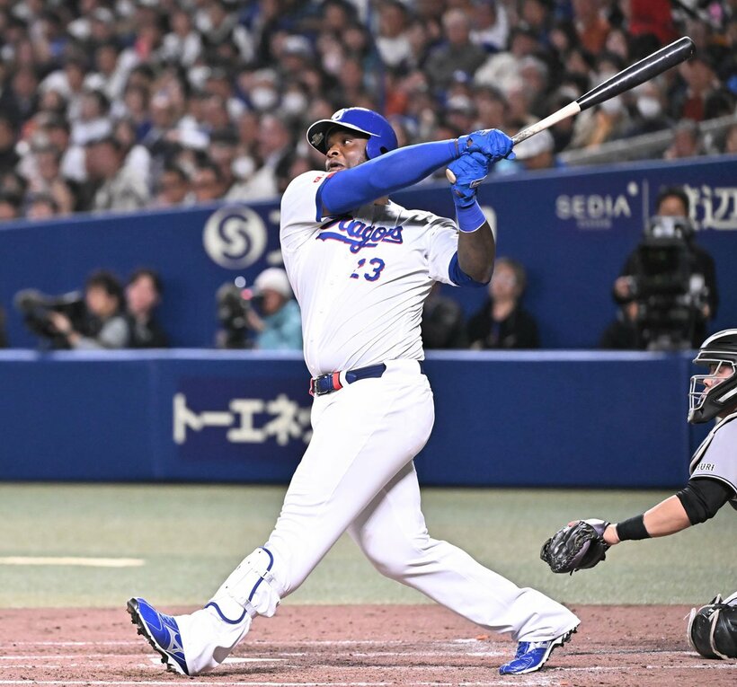 ５回、先制２ラン本塁打を放ったサノー
