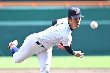 花巻東打線をきっちり封じた横浜・織田翔希