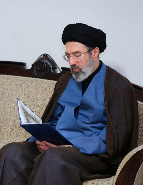 ハメネイ師の次男・モジュタバ師（ロイター）