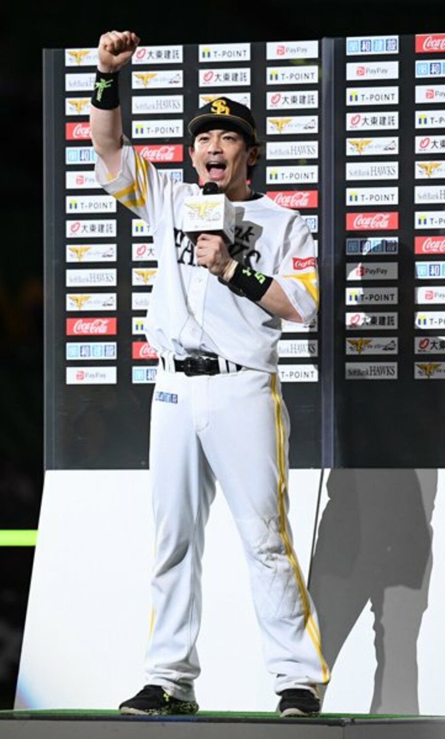  松田宣は今季初お立ち台でお決まりの「熱男～！」