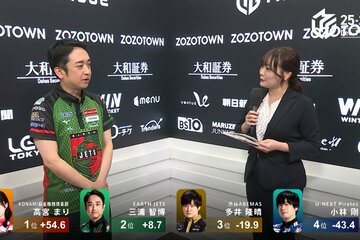 インタビューに答える三浦選手